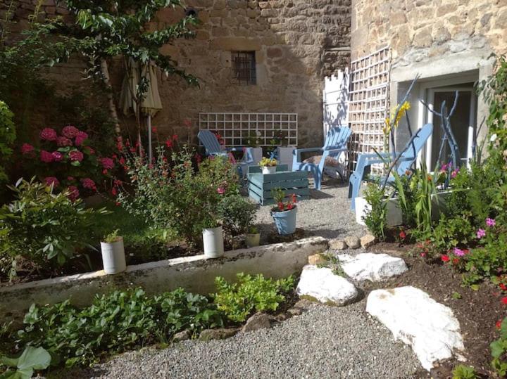 Appartement Rouge Avec Jardin Eymoutiers  Eksteriør billede